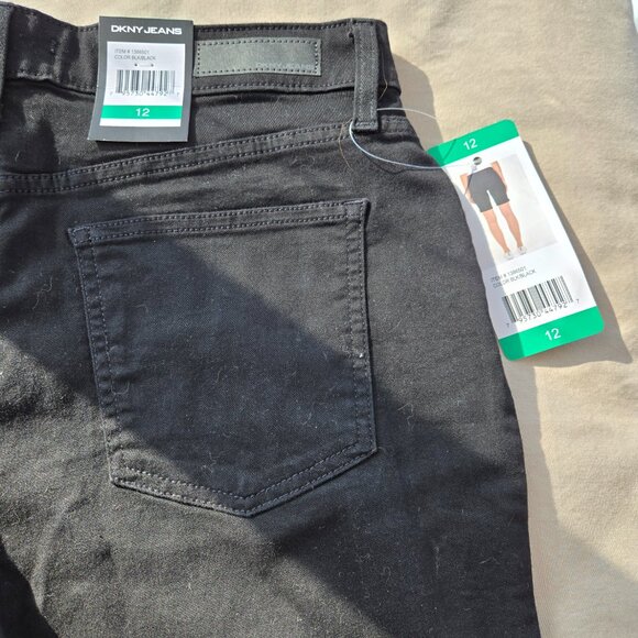 DKNY Jeans black roll cuff shorts size 12 NWT - Picture 4 of 6